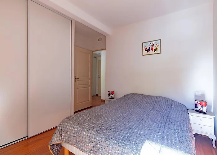 Au Pied Des Pistes Pour 6 Personnes - Fr-1-695-90 Gouaux-de-Larboust