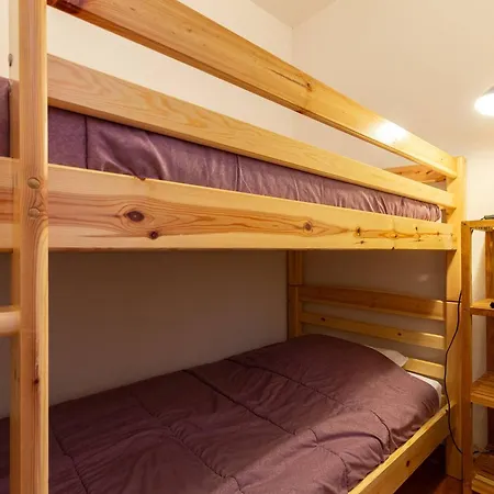 Au Pied Des Pistes Pour 6 Personnes - Fr-1-695-90 *